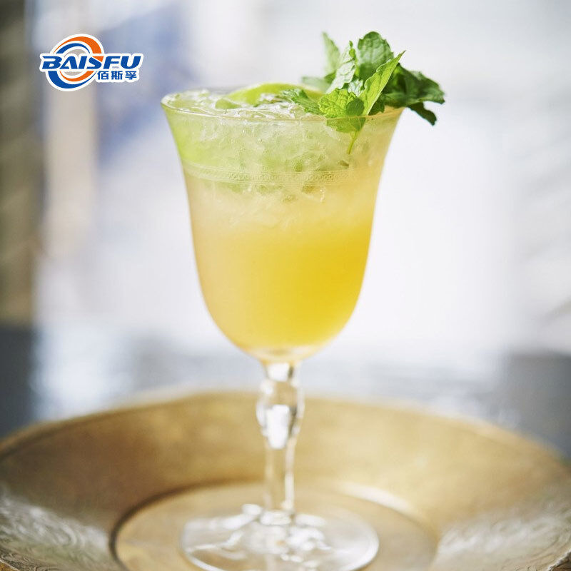  Mint Oil Flavor Used for high temperature baked goods features excellent heat resistance to lock strong natural mint cool notes 